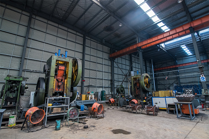 林芝网架配件-锥头加工车间